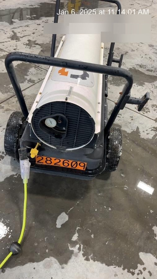 2022 LB WHITE Tradesman K175