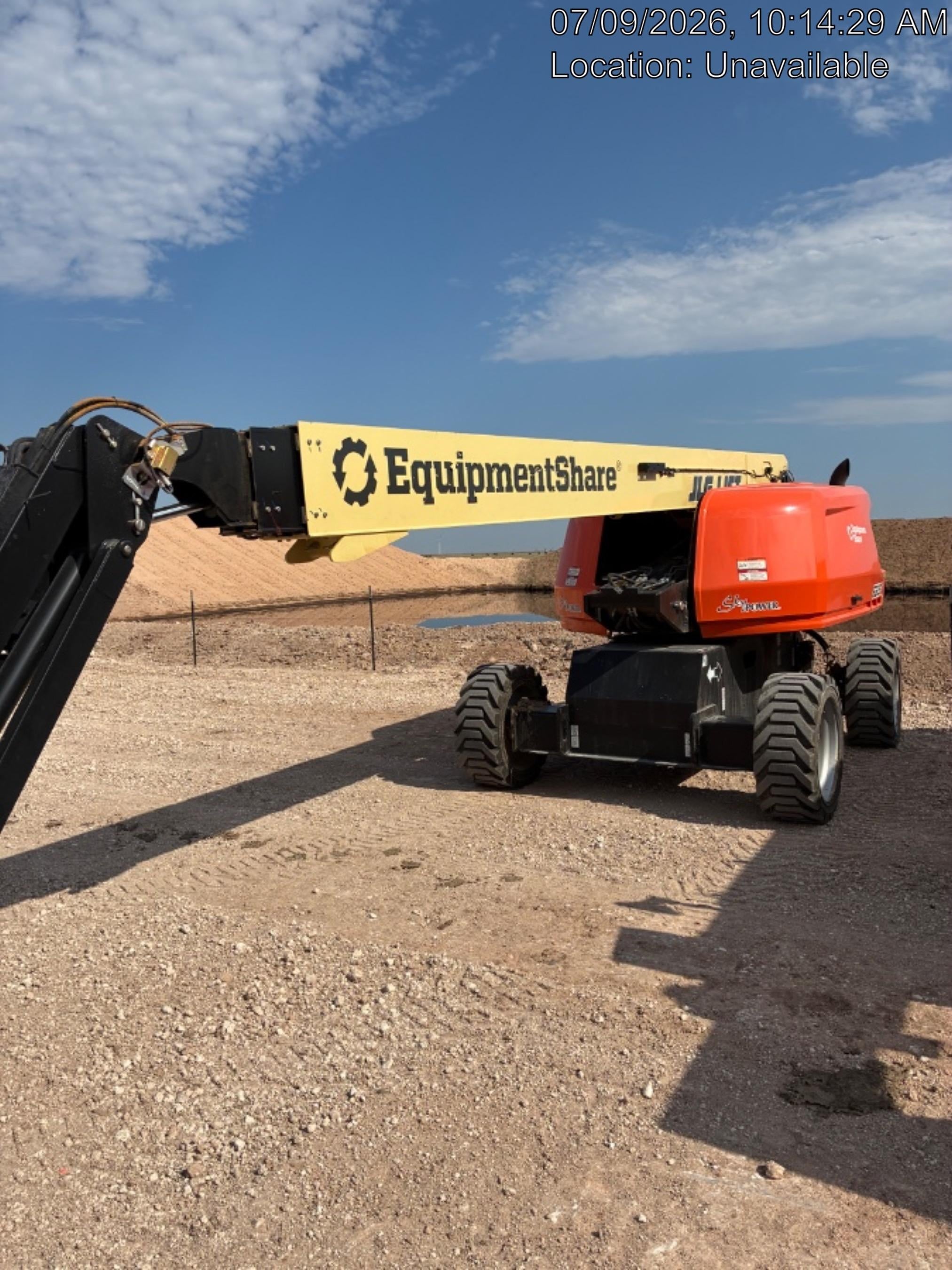 2025 JLG 660SJ