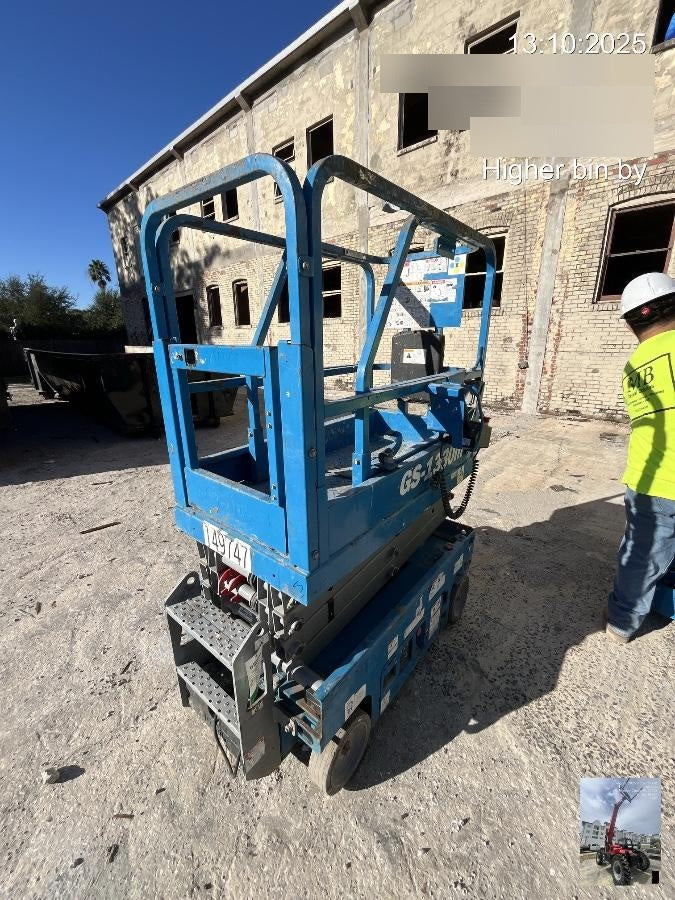 2021 GENIE GS-1330m