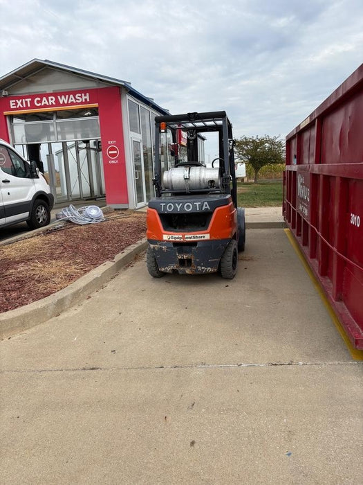 2022 TOYOTA 50-8FGU25