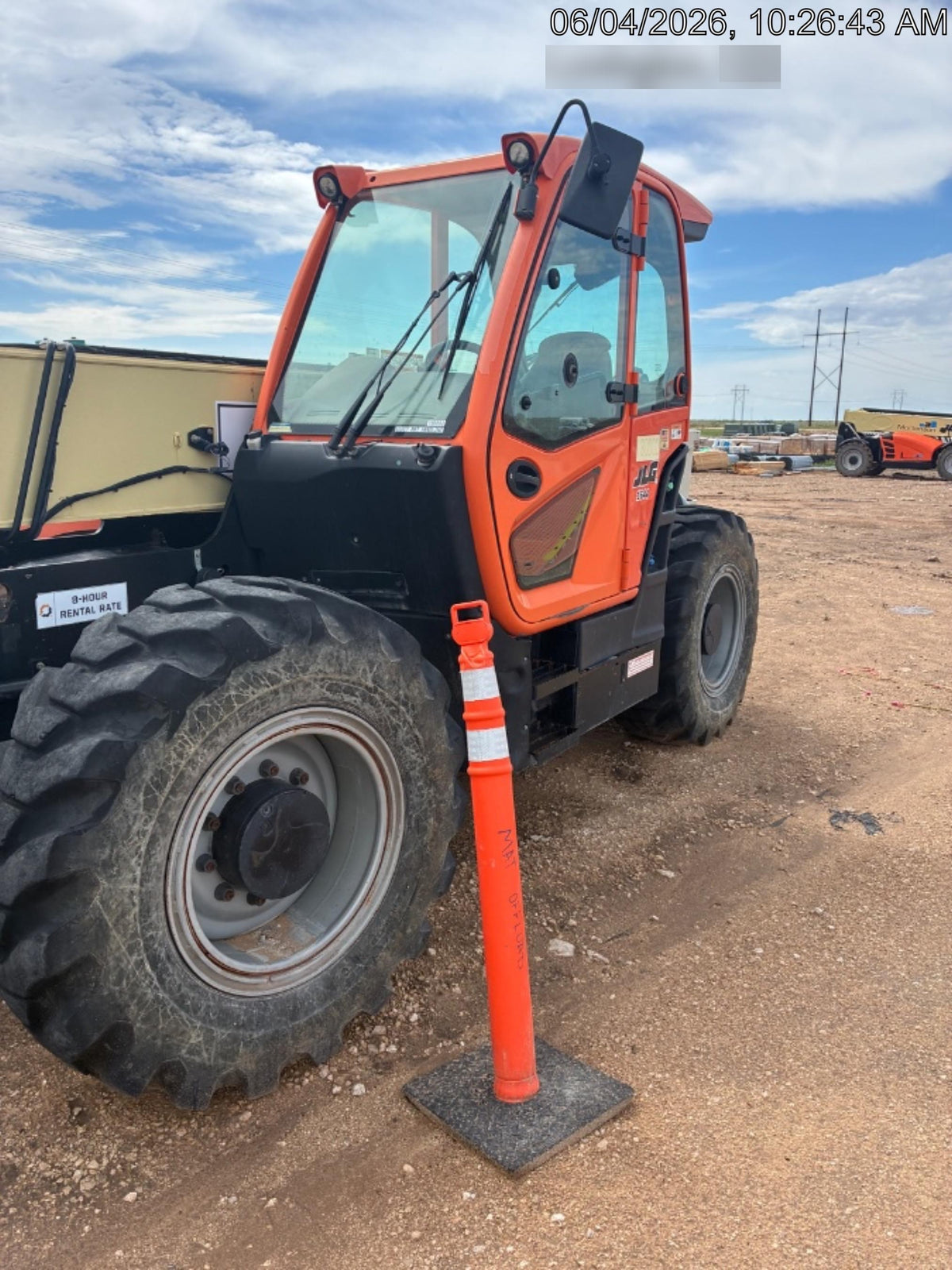 2021 JLG 1644