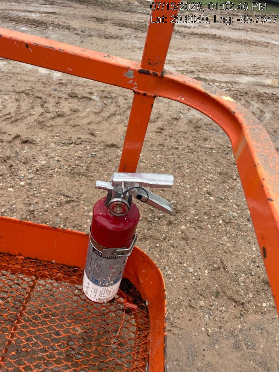 2019 JLG 600AJ
