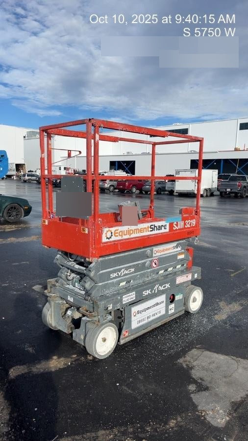 2018 SKYJACK SJIII-3219