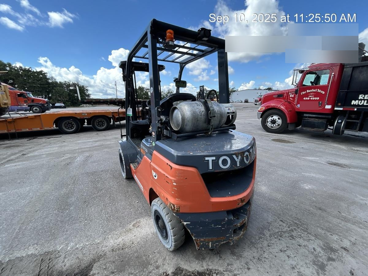 2022 TOYOTA 50-8FGU25