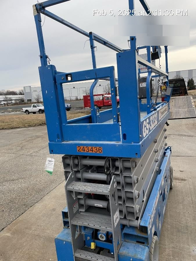 2022 GENIE GS-3232