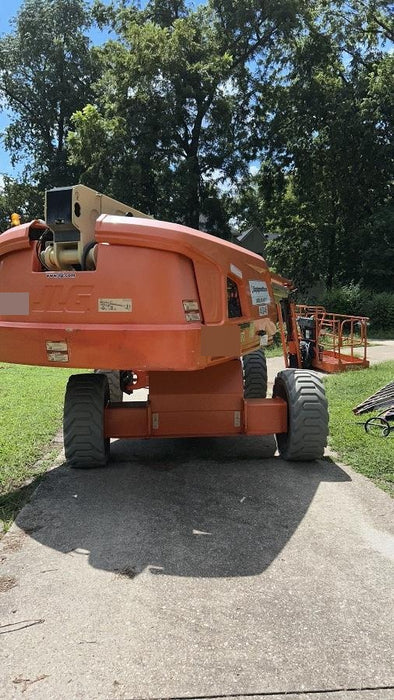 2019 JLG 660SJ