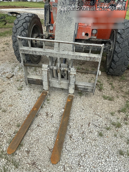 2022 SKYTRAK 8042