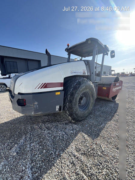 2023 DYNAPAC CA2500D