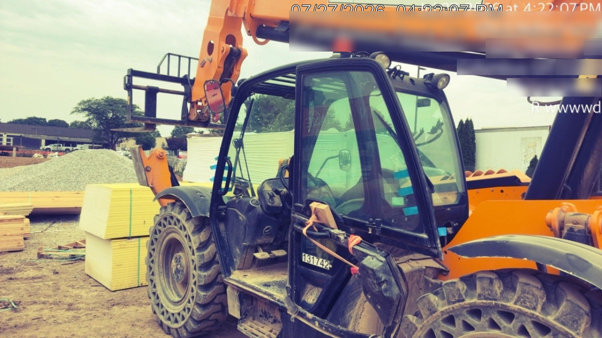 2021 JCB 510-56