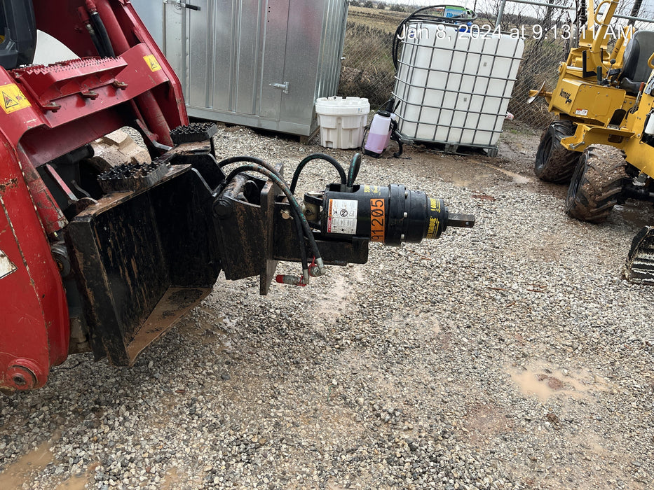 2023 AUGER TORQUE 3300-30