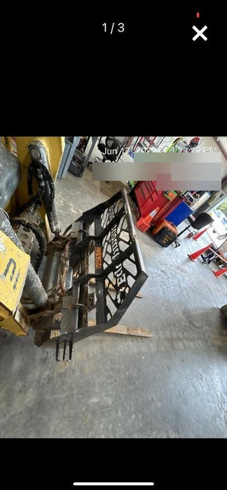 2022 PALADIN 48" Pallet Forks - Paladin