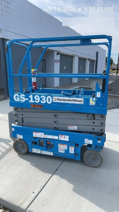 2020 Genie GS-1930 Fixed rails with chain entry gate - Pre A92.20, 800W Inverter