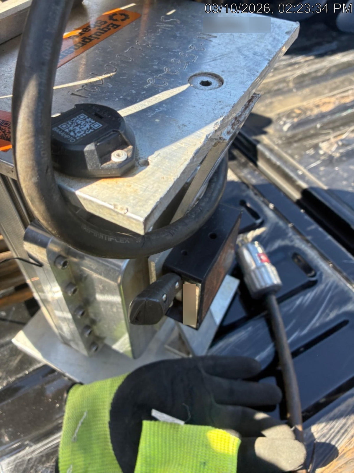 2022 WORKSITE LIGHTING PetroPRO Handy 24639