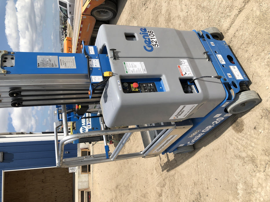 2019 GENIE GR-20