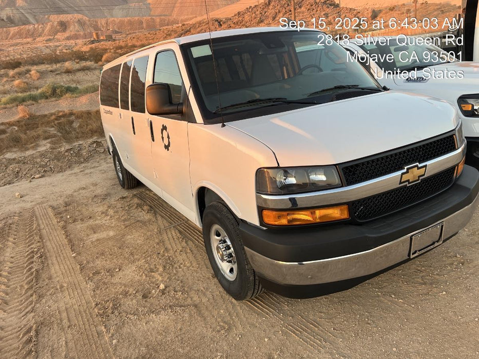2025 CHEVROLET Express Van - Rental