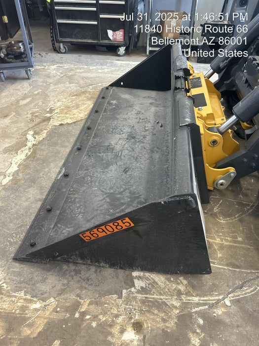 2025 JOHN DEERE 84" Bucket - John Deere