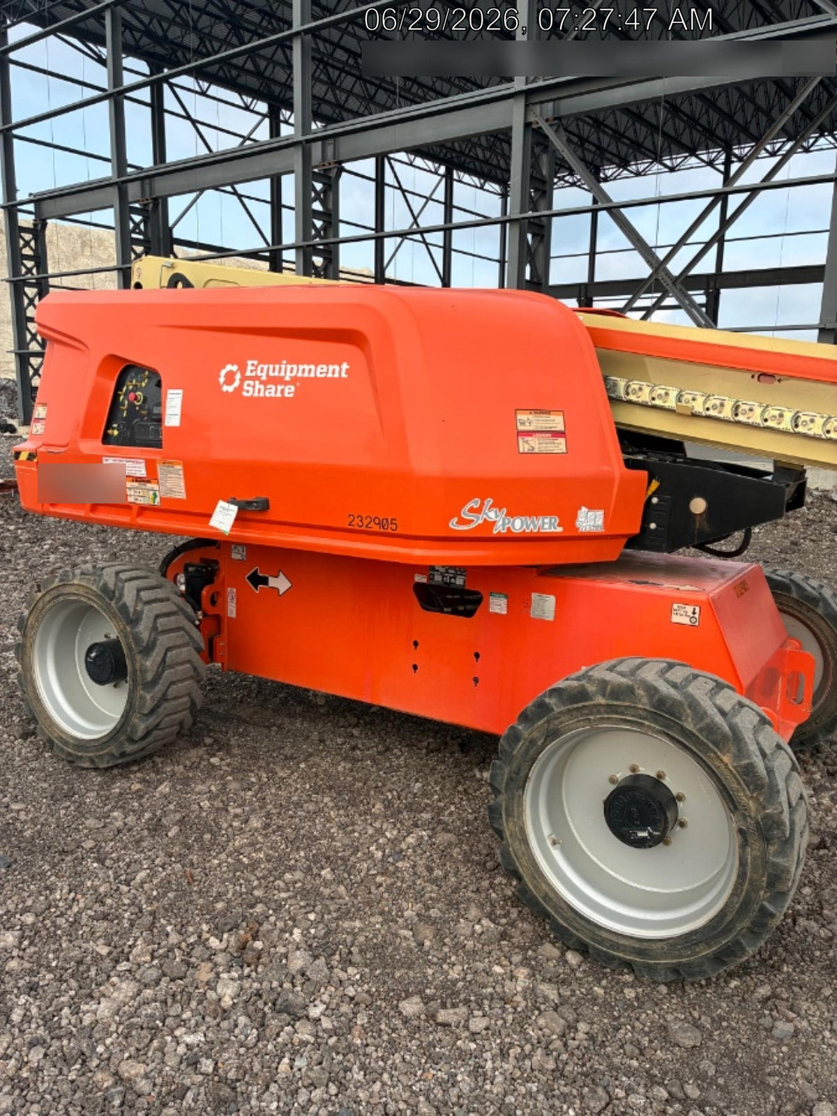 2022 JLG 660SJ