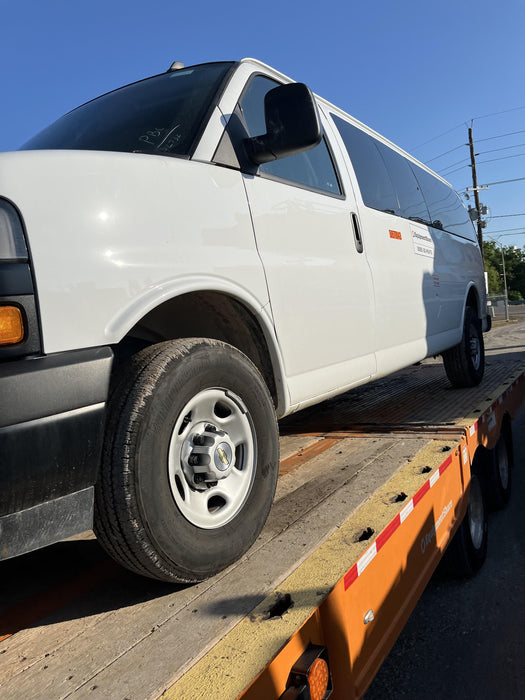 2023 CHEVROLET Express Van - Rental