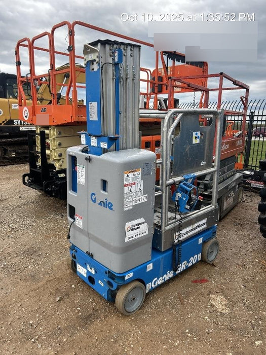 2020 GENIE GR-20