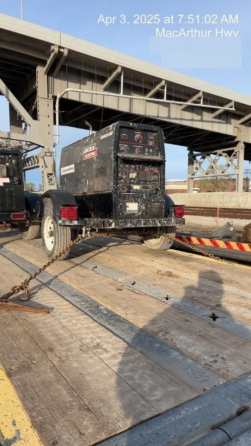 2019 Lincoln Electric Vantage 322 Ready-Pak 3, Two Wheel Trailer, Fender and Light Kit, Cable Rack