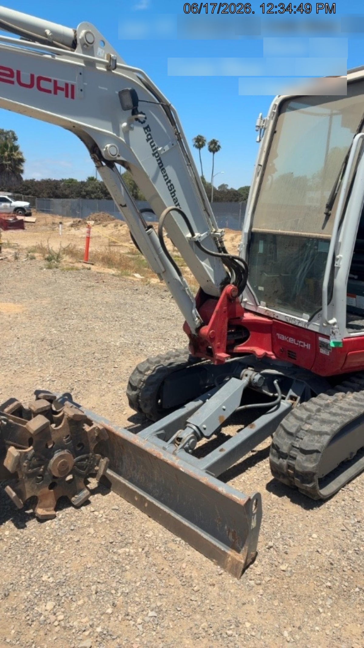 2025 TAKEUCHI TB235-2CR