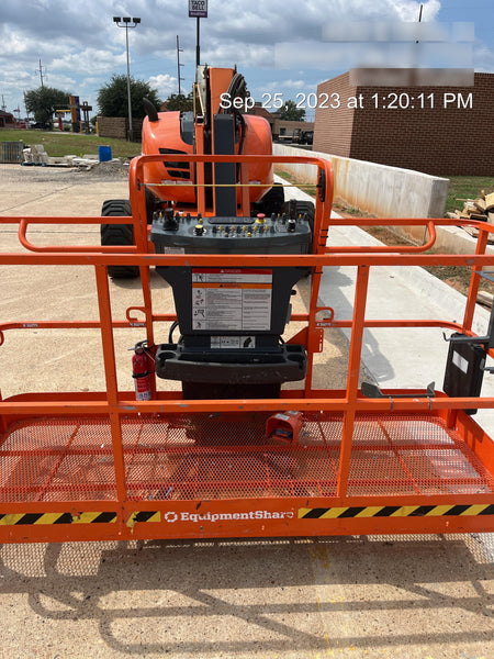 2023 JLG 600AJ