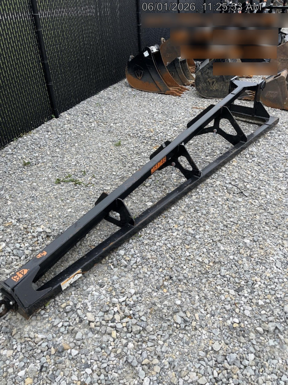 2023 JLG 1001275853