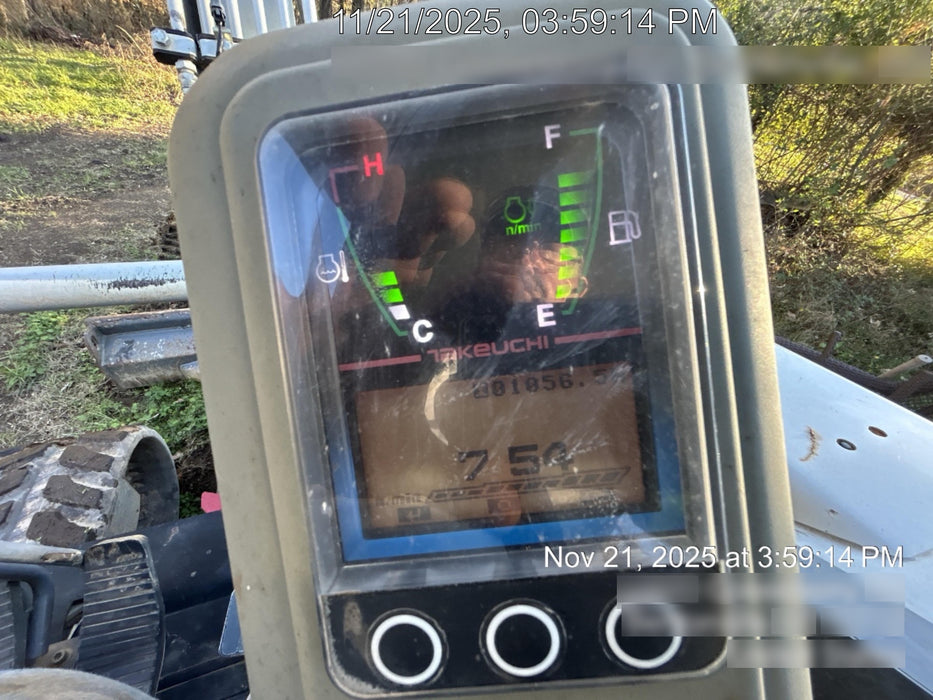 2021 TAKEUCHI TB235-2R