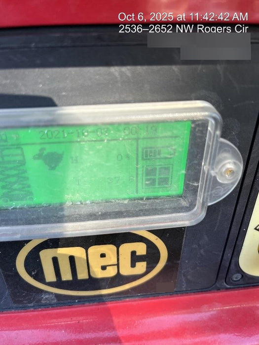 2020 MEC 1330SE Solid NM Tires, Steel Swing out Doors, LCS, Beacon, 900W Invertor