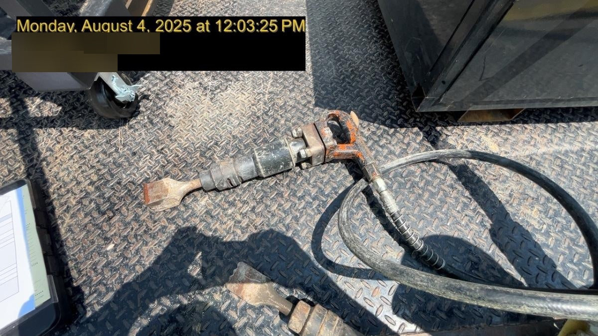 2019 MICHIGAN PNEUMATIC ES-CH3R-TRACKER