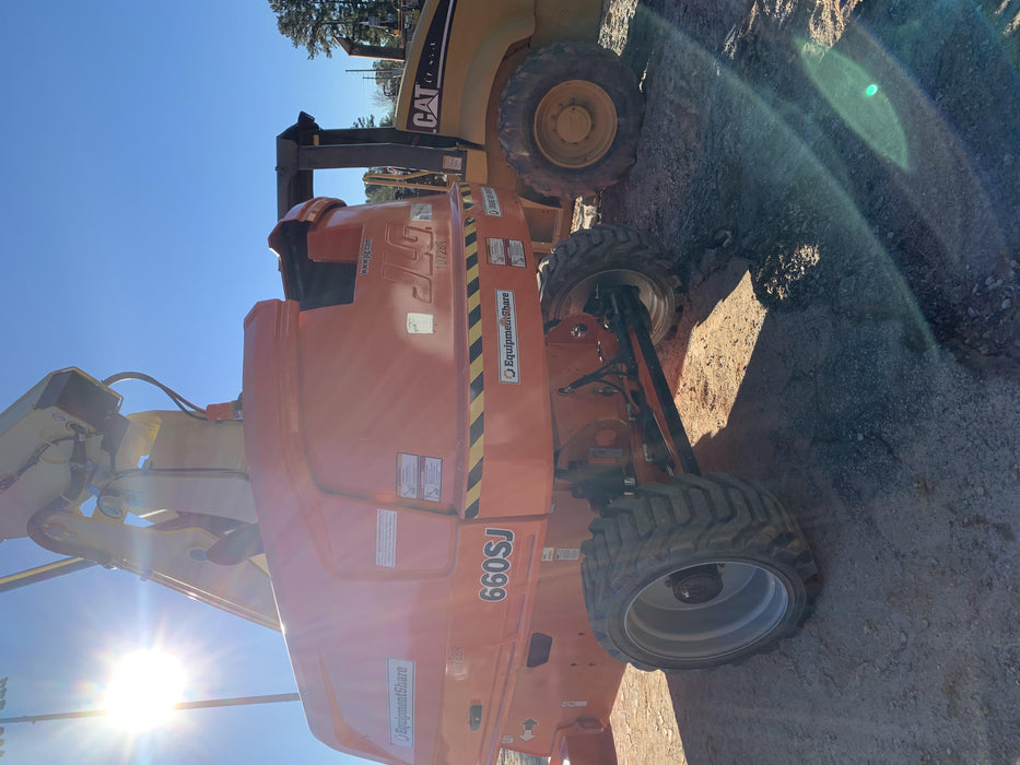 2020 JLG 660SJ
