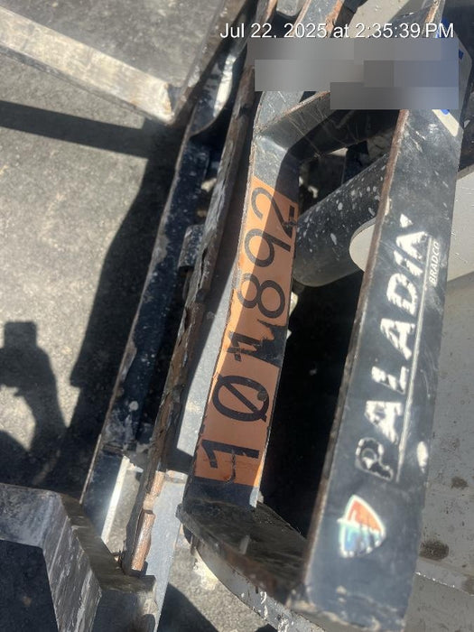 2020 PALADIN 48" Pallet Forks - Paladin