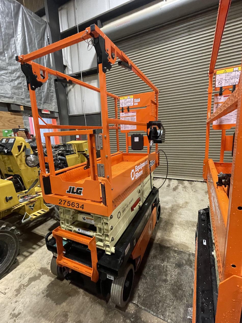 2022 JLG R1932