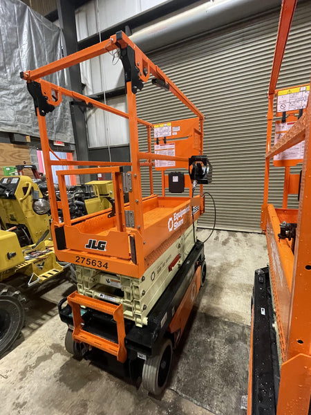 2022 JLG R1932