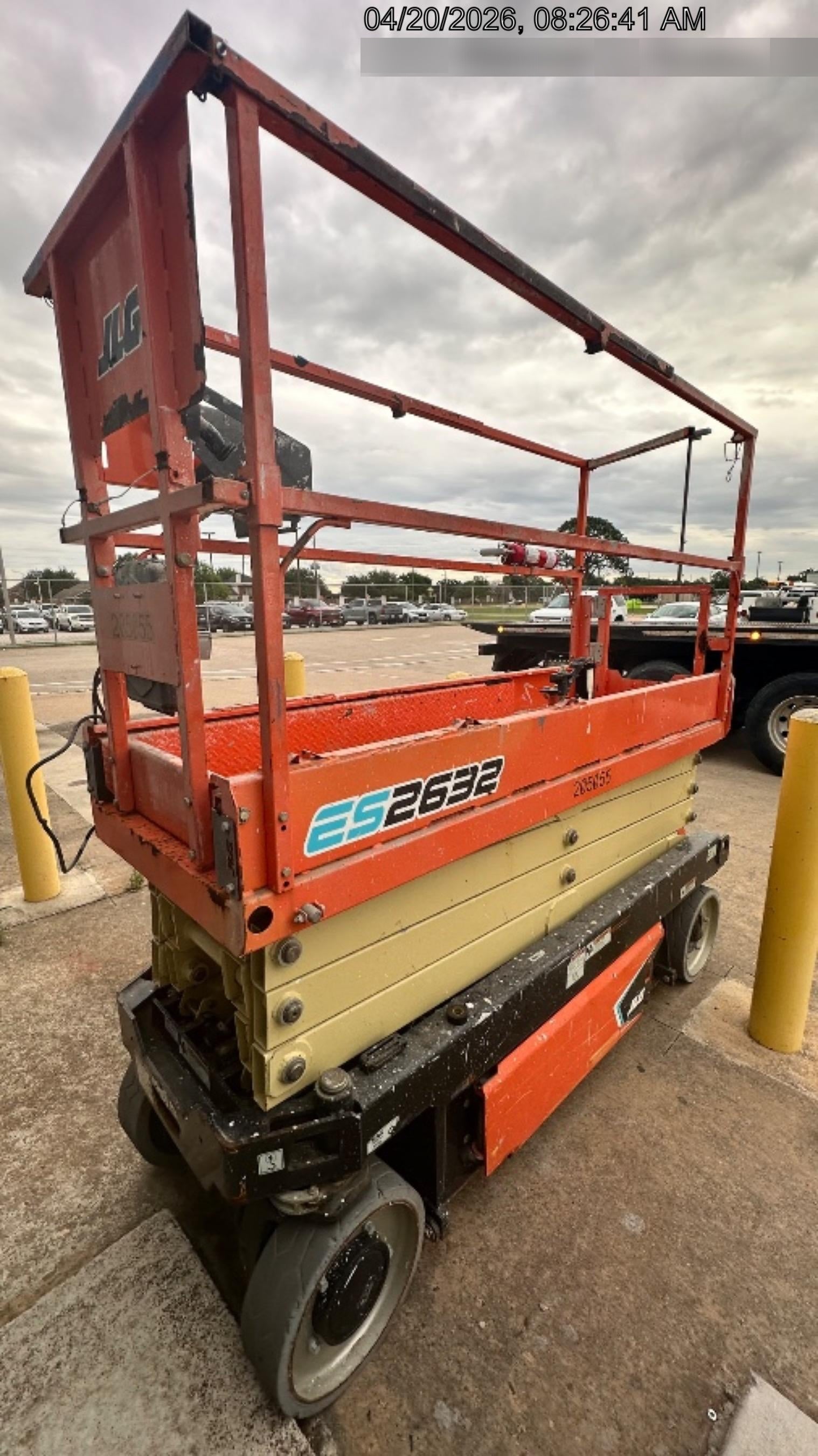 2022 JLG ES2632