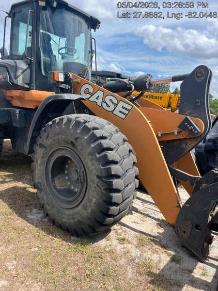 2022 CASE 821G