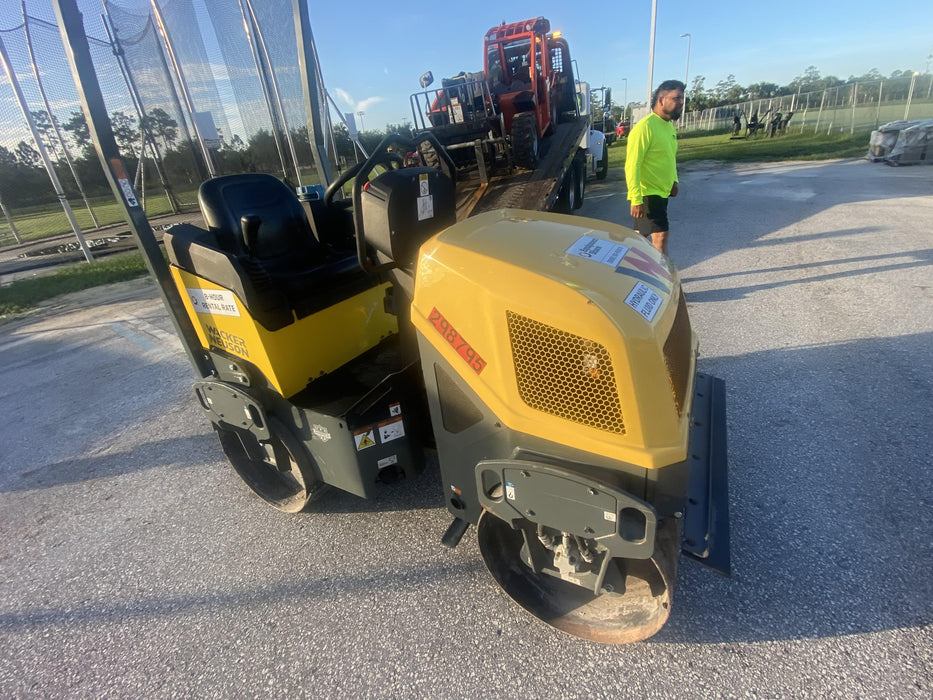 2023 WACKER NEUSON RD12A