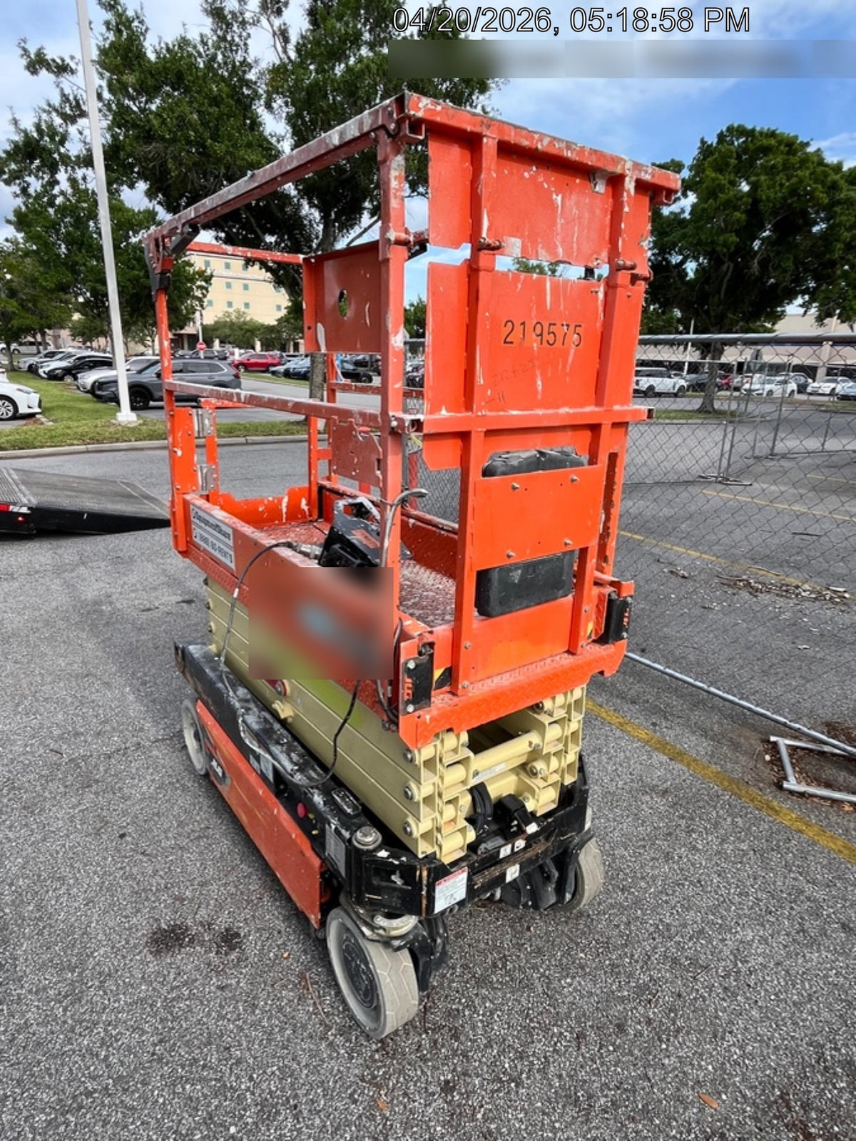 2022 JLG ES1932