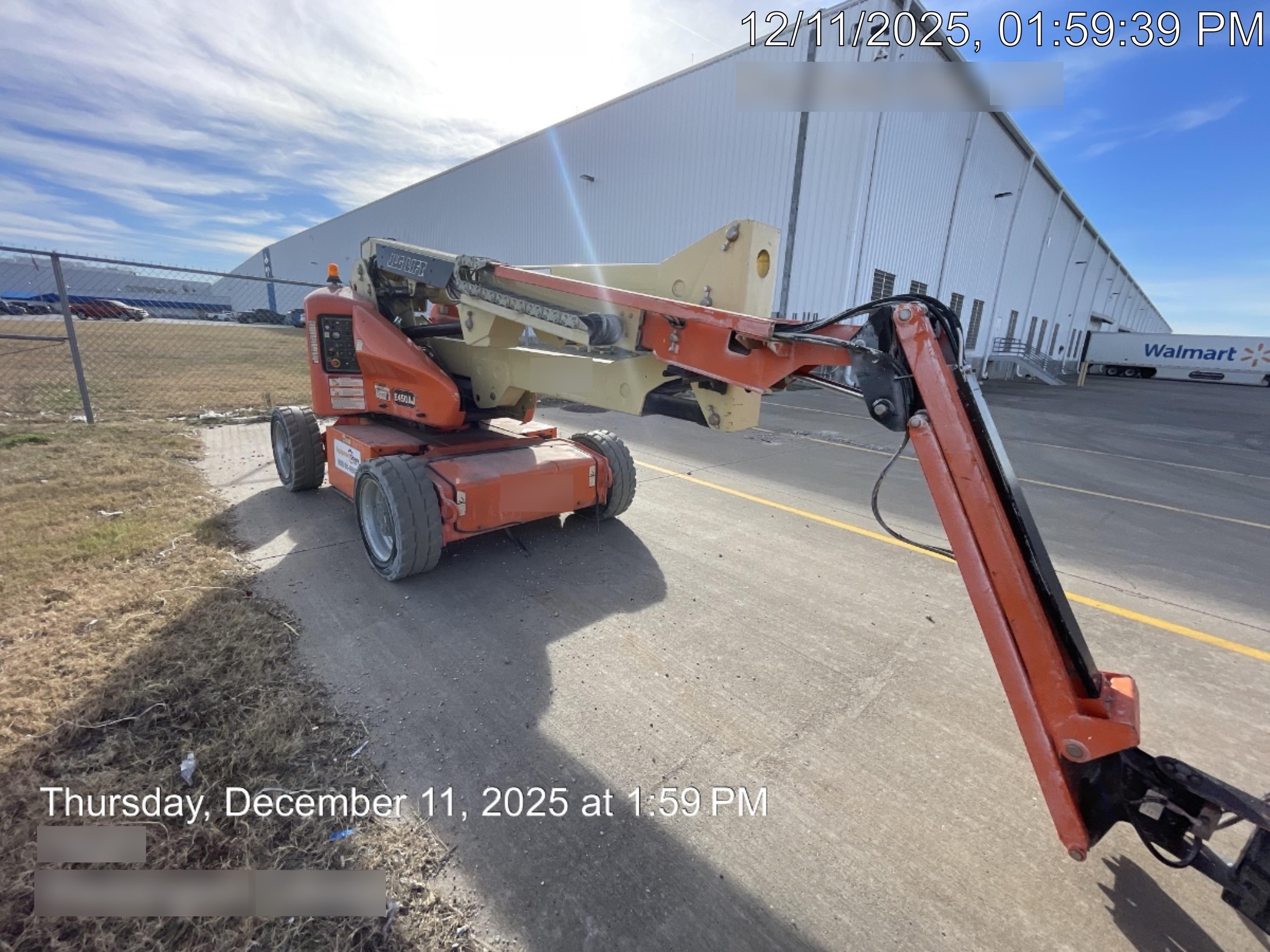 2019 JLG E450AJ