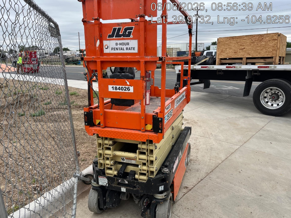 2021 JLG ES1932