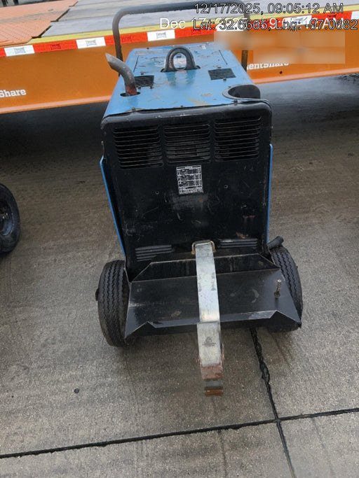 2019 Miller Electric BOBCAT 250 Standard w/Running Gear, Bracket, Hose