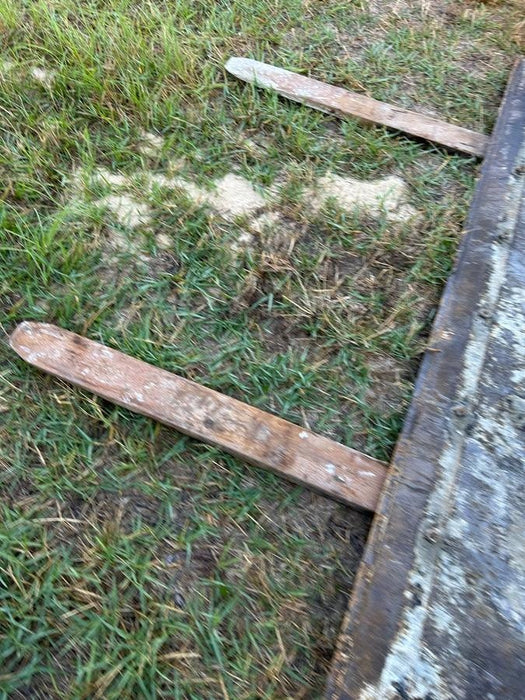 2022 ARROW MATERIAL HANDLING 72" Pallet Forks - Arrow