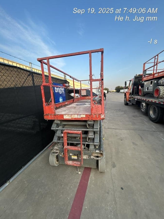 2015 Skyjack SJIII-4632 Skyjack SJIII-4632 32' Scissor Lift