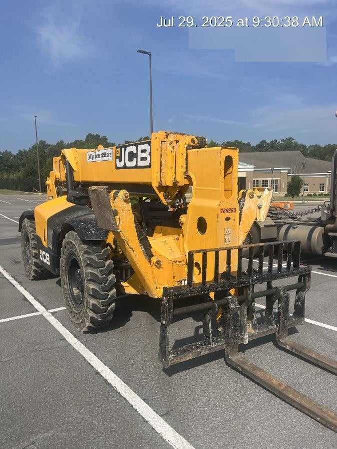 2021 JCB 510-56