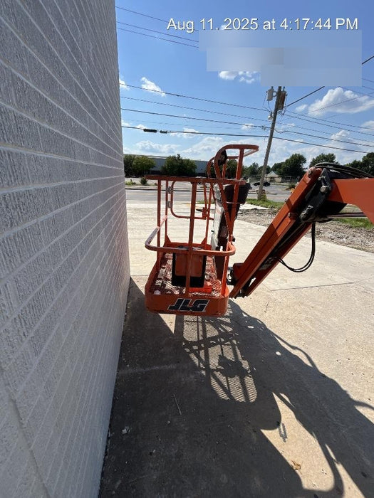 2019 JLG E450AJ