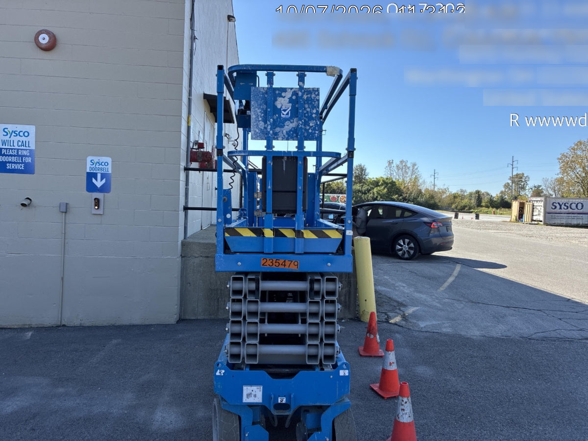2022 GENIE GS-3232