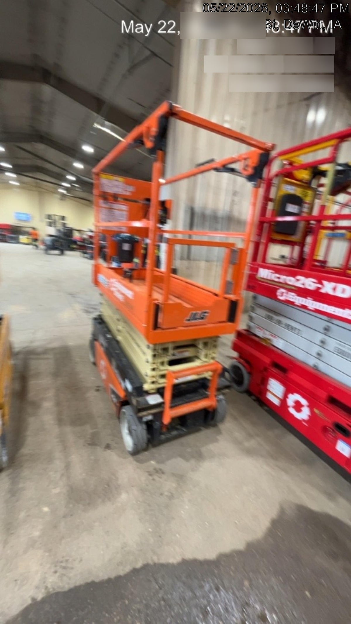 2022 JLG ES1932
