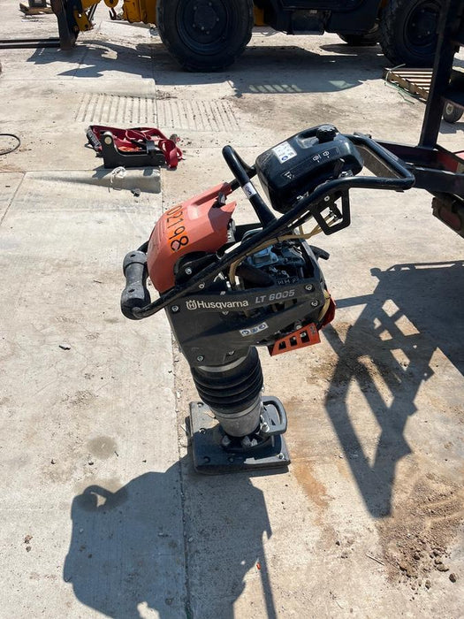 2025 HUSQVARNA LT6005