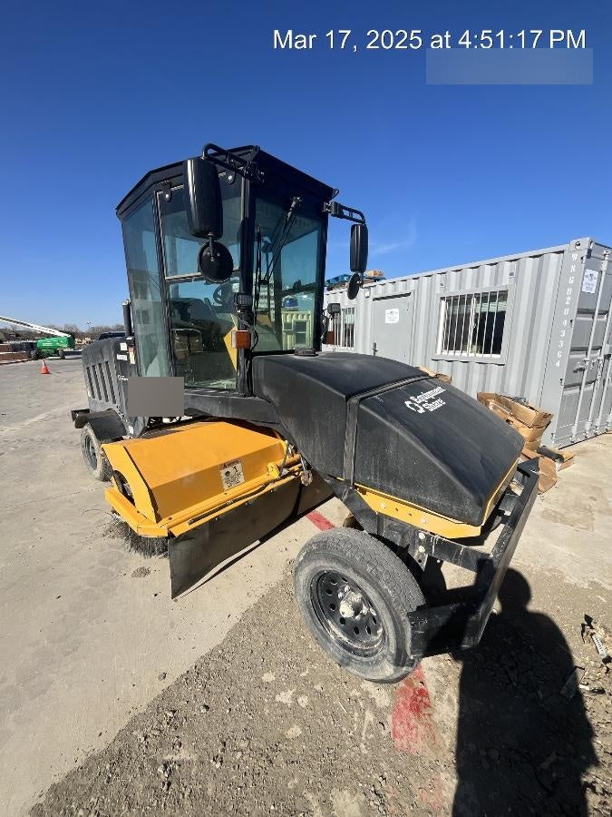 2022 LAYMOR SM450