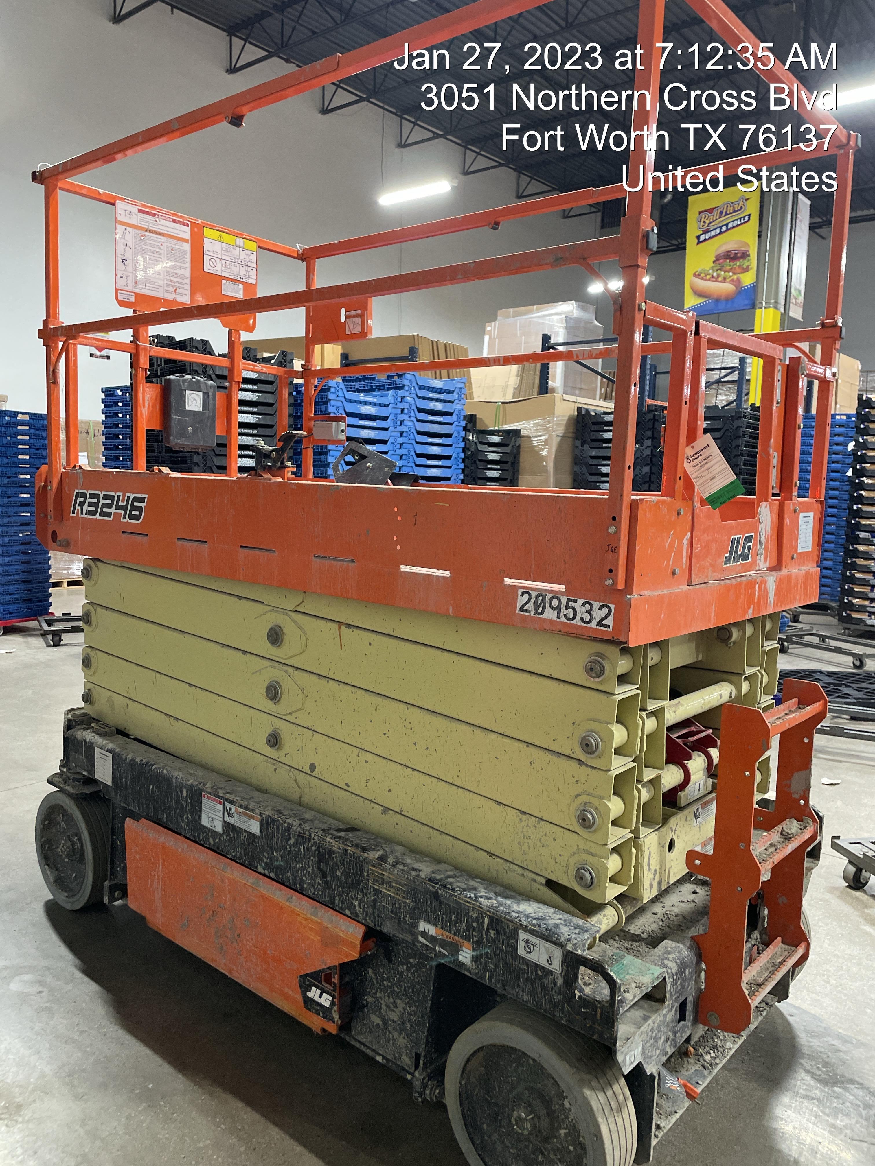 2022 JLG R3246